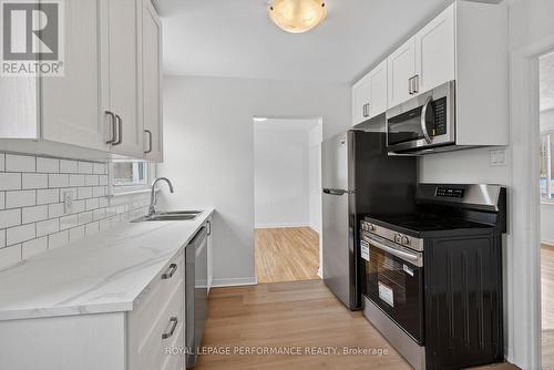 630 Borthwick Avenue, Ottawa, ON - Indoor Photo Showing Kitchen