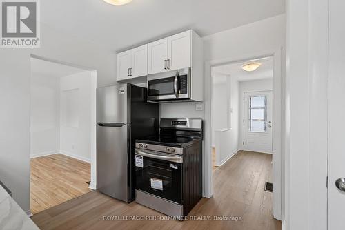 630 Borthwick Avenue, Ottawa, ON - Indoor Photo Showing Kitchen