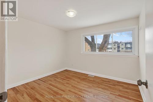 630 Borthwick Avenue, Ottawa, ON - Indoor Photo Showing Other Room