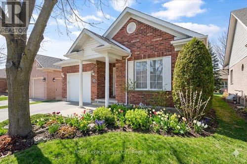 68 BASSWOOD DRIVE  Guelph (Village By The Arboretum), ON N1G 4X7
