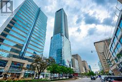 3809 - 488 UNIVERSITY AVENUE Toronto, ON M5G 0C1