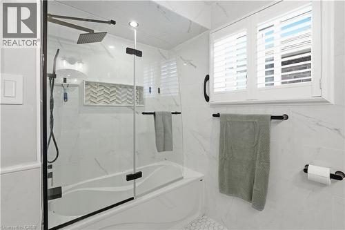 48 Chester Crescent, Georgetown, ON - Indoor Photo Showing Bathroom