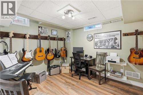 48 Chester Crescent, Georgetown, ON - Indoor Photo Showing Gym Room