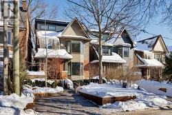 96 SUMMERHILL AVENUE  Toronto, ON M4T 1B2