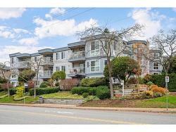 307 15941 MARINE DRIVE  White Rock, BC V4B 1E9