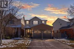 31 BROWNSTONE CRESCENT Clarington (Courtice), ON L1E 2Y1