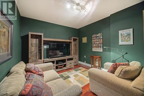 1202 - 250 Pall Mall Street, London East (East F), ON - Indoor Photo Showing Living Room
