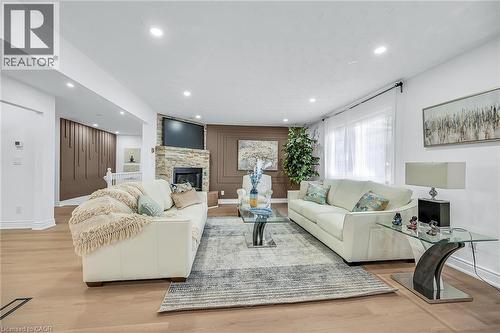 120 Second Road E, Stoney Creek, ON - Indoor Photo Showing Living Room With Fireplace