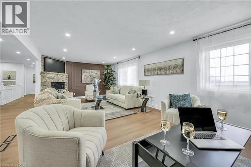 120 Second Road E, Stoney Creek, ON - Indoor Photo Showing Living Room With Fireplace