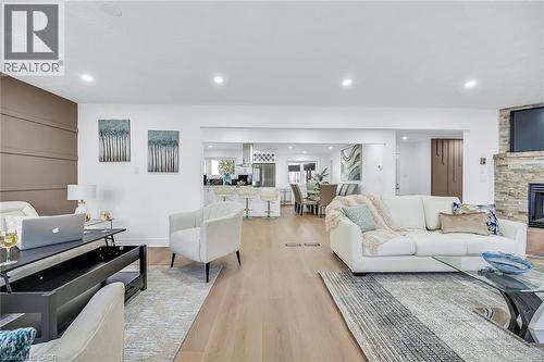 120 Second Road E, Stoney Creek, ON - Indoor Photo Showing Living Room With Fireplace