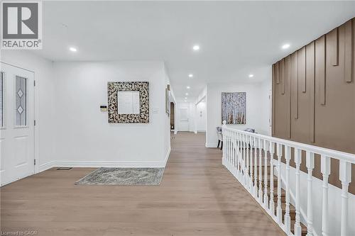 120 Second Road E, Stoney Creek, ON - Indoor Photo Showing Other Room