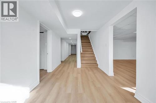 120 Second Road E, Stoney Creek, ON - Indoor Photo Showing Other Room