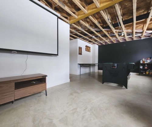 Salle familiale - 2175 Rue Pierre-Matte, Shawinigan, QC - Indoor