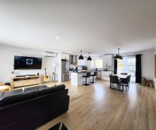Salon - 
