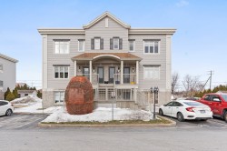 3026 Rue des Amarantes Québec (Les Rivières), QC G1M 3Z7