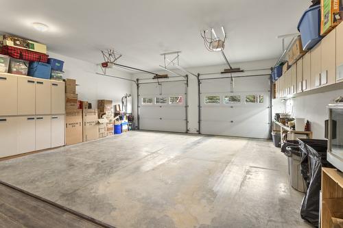 1087 Bear Brook Road, Arrow Creek, BC - Indoor Photo Showing Garage