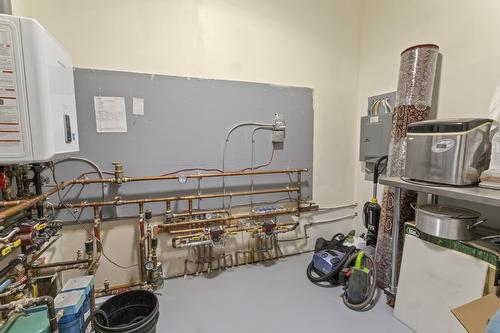 1087 Bear Brook Road, Arrow Creek, BC - Indoor