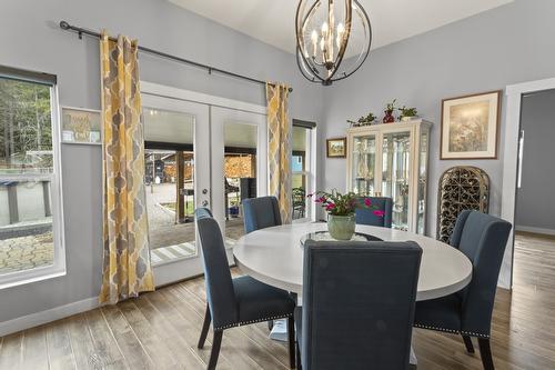 1087 Bear Brook Road, Arrow Creek, BC - Indoor Photo Showing Dining Room