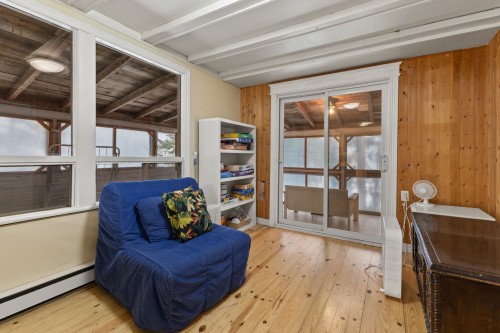 Coin-repas - 6 Ch. De La Mer-Bleue, Messines, QC - Indoor