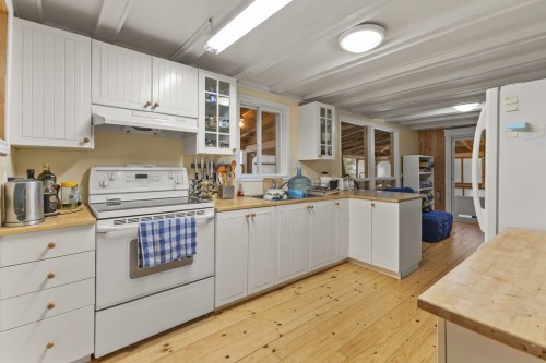 Cuisine - 6 Ch. De La Mer-Bleue, Messines, QC - Indoor Photo Showing Kitchen