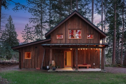 2138 Left Rd, Courtenay, BC 