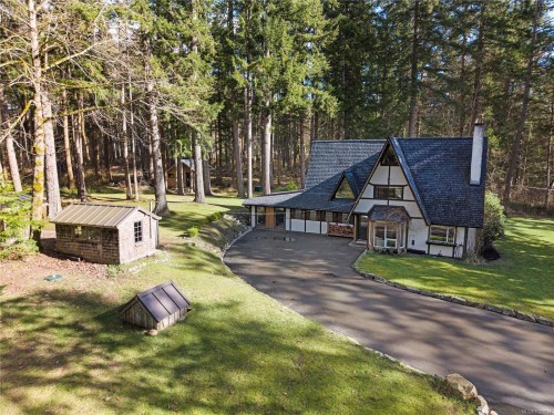 2138 Left Rd, Courtenay, BC 