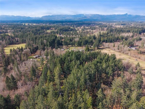 2138 Left Rd, Courtenay, BC 