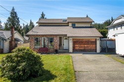 1127 Gazelle Rd Campbell River, BC V9W 7J8