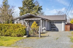 749 Phillips St  Parksville, BC V9P 1A7