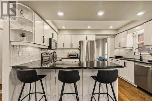 50 Edgewater Drive, Hamilton, ON - Indoor Photo Showing Kitchen With Upgraded Kitchen