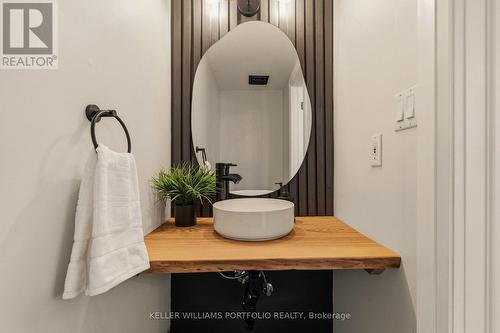 50 Edgewater Drive, Hamilton, ON - Indoor