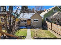 1675 LeRoi Avenue Rossland, BC V0G 1Y0