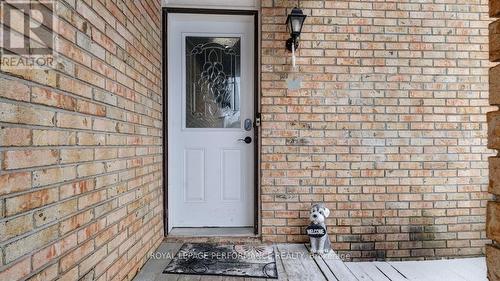 32 Brando Crescent, Ottawa, ON - Outdoor With Exterior