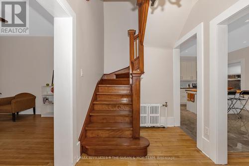 196 Augusta - 194 Augusta Street, Ottawa, ON - Indoor Photo Showing Other Room
