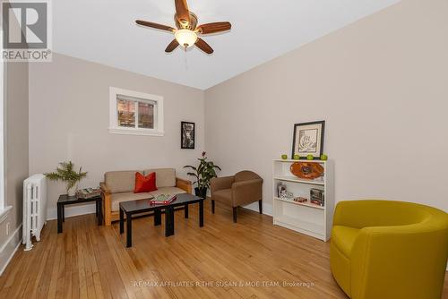 196 Augusta - 194 Augusta Street, Ottawa, ON - Indoor