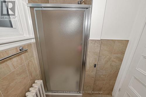 194 Augusta apt 1 - 194 Augusta Street, Ottawa, ON - Indoor Photo Showing Bathroom