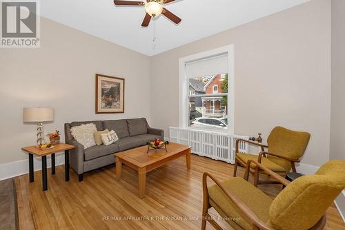 196 Augusta - 194 Augusta Street, Ottawa, ON - Indoor Photo Showing Living Room