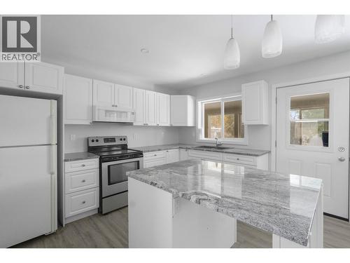 15 Gannet Crescent, Kitimat, BC - Indoor Photo Showing Kitchen