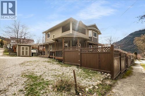 704 Fell Street  Nelson, BC V1L 3M9