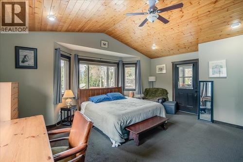 704 Fell Street, Nelson, BC - Indoor Photo Showing Bedroom