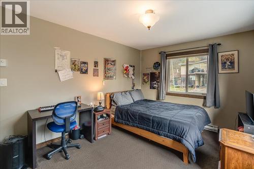 704 Fell Street, Nelson, BC - Indoor Photo Showing Bedroom
