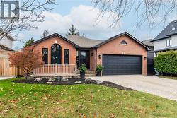 7 WATERSIDE Drive Stoney Creek, ON L8E 5T9
