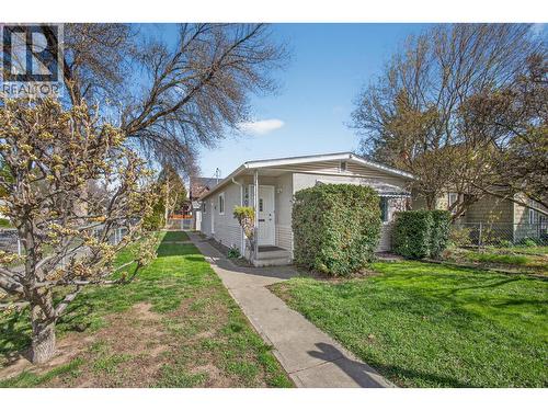 1405 Ethel Street  Kelowna, BC V1Y 2X5