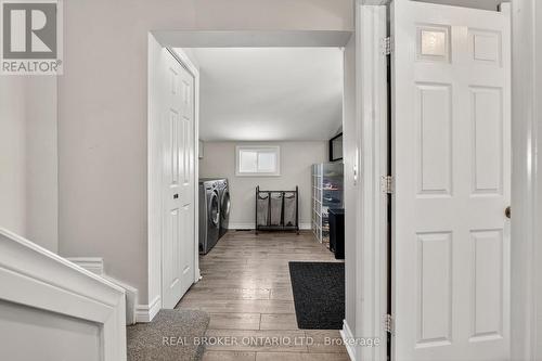 325 Crowland Avenue, Welland (Lincoln/Crowland), ON - Indoor Photo Showing Other Room