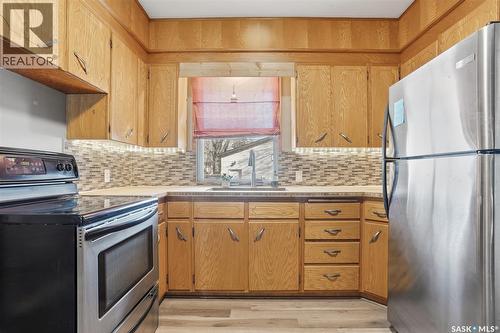 1313 9Th Street E, Saskatoon, SK - Indoor Photo Showing Kitchen