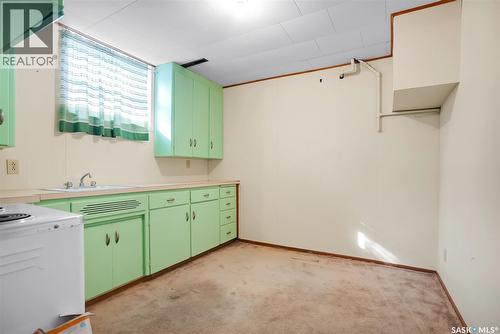 1313 9Th Street E, Saskatoon, SK - Indoor