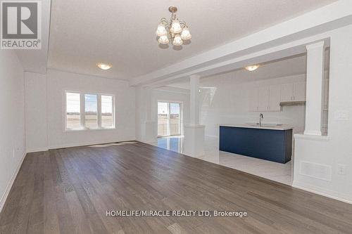 223 Rockledge Drive, Hamilton, ON - Indoor Photo Showing Other Room