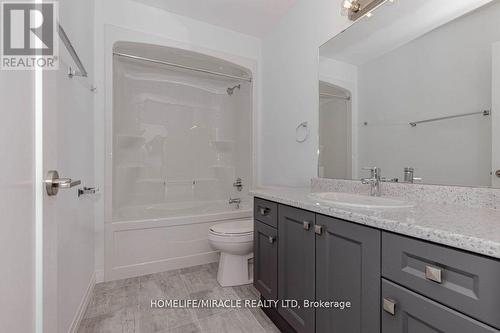 223 Rockledge Drive, Hamilton, ON - Indoor Photo Showing Bathroom