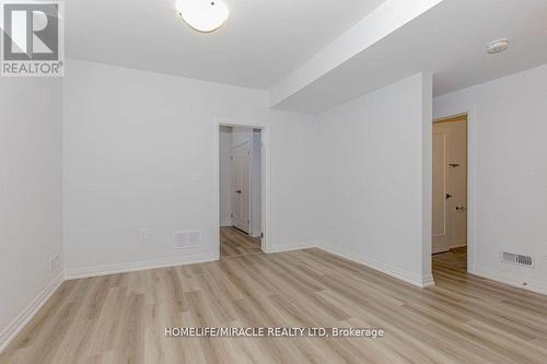 223 Rockledge Drive, Hamilton, ON - Indoor Photo Showing Other Room