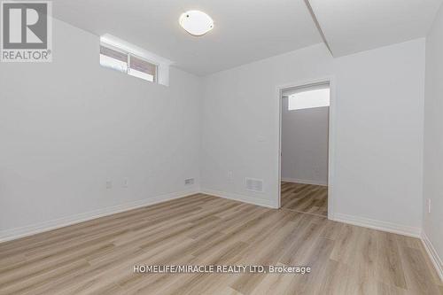 223 Rockledge Drive, Hamilton, ON - Indoor Photo Showing Other Room